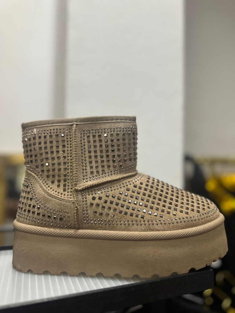 Bota Ug Brillo